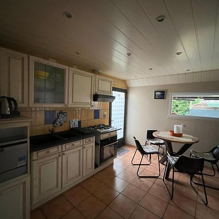 Appartement Type Loft Avec Terrasse Шербур-ан-Котантен Экстерьер фото